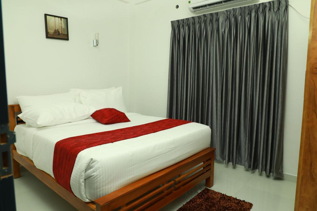 Hotel Achoos Residency Tiruvalla Exteriér fotografie
